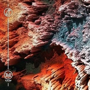 Between Two Waves - Black Vinyl