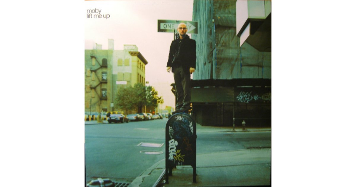 Lift Me Up, Moby – 12" – Music Mania Records – Ghent