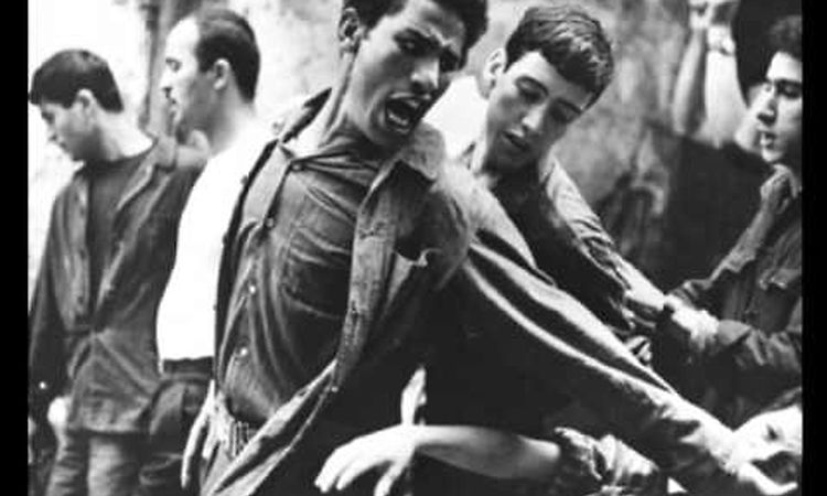 Ennio Morricone : Theme of Ali (The Battle of Algiers)