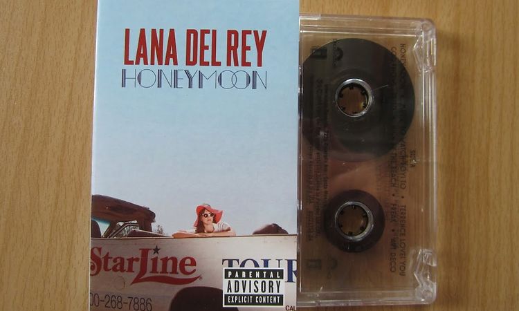Lana Del Rey - Honeymoon / unboxing cassette /