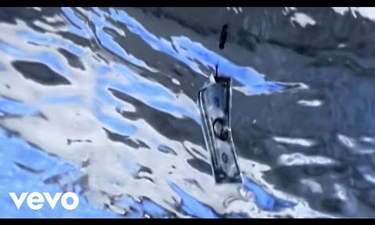 Nirvana - Come As You Are (Official Music Video)