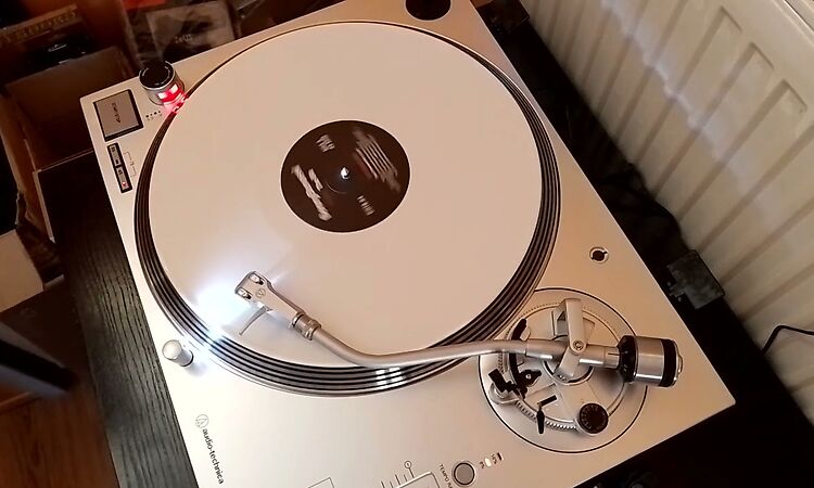 Benny Benassi Presents The Biz - Satisfaction (2002)