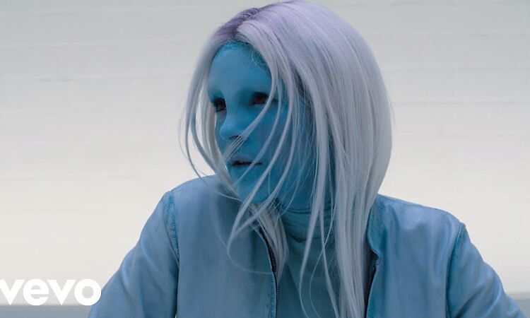 Pommelien Thijs - Ben je klaar? (Official Video)