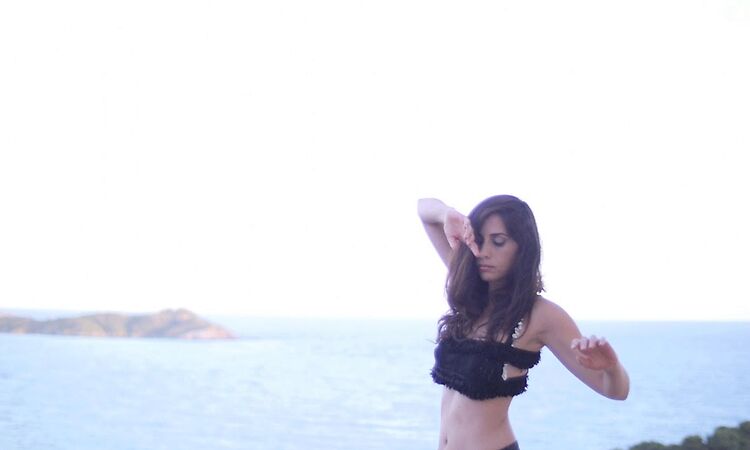Yasmine Hamdan - Deny (official video)