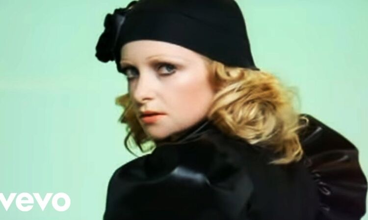 Goldfrapp - Ooh La La