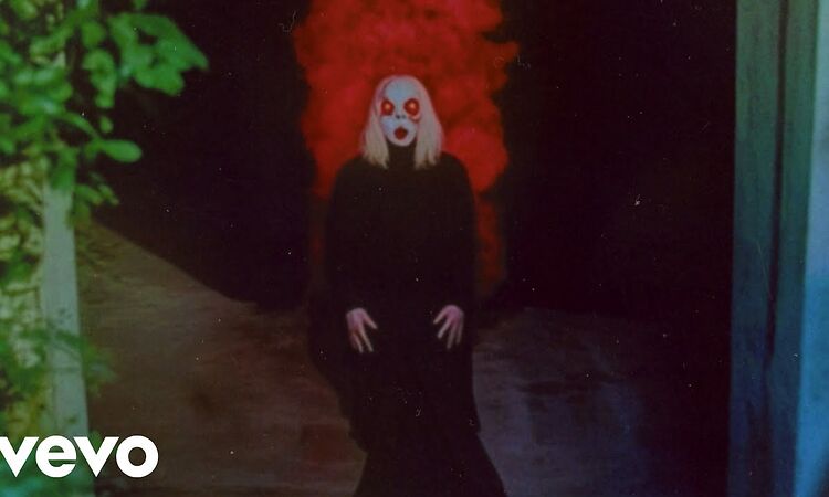 Unknown Mortal Orchestra - DEATH COMES FROM THE SKY