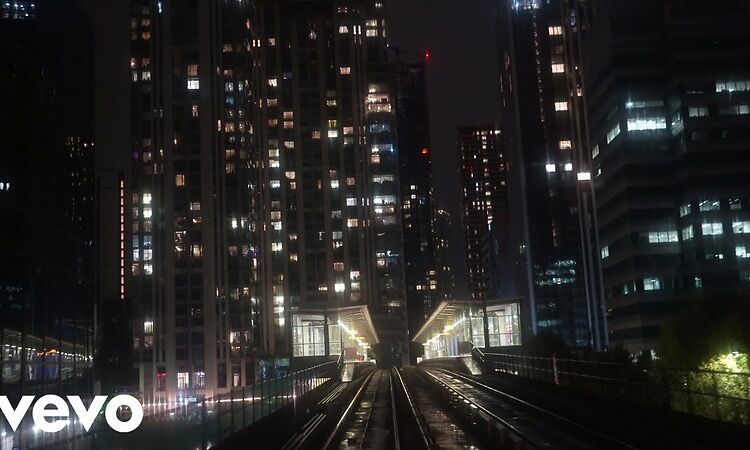 Chase & Status - Massive & Crew (Visualiser)