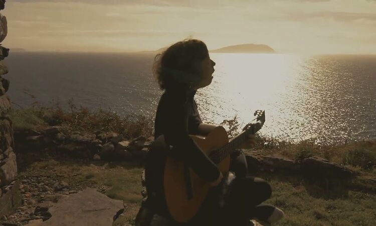 Lisa O'Neill - The Globe