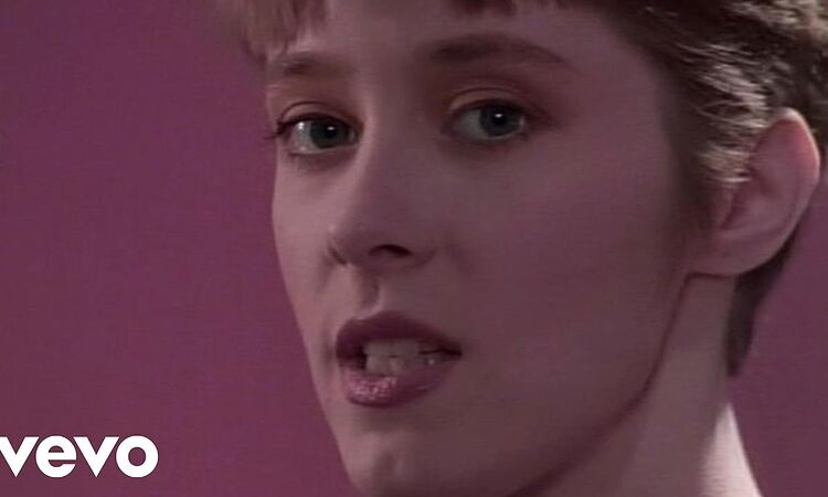 Suzanne Vega - Solitude Standing