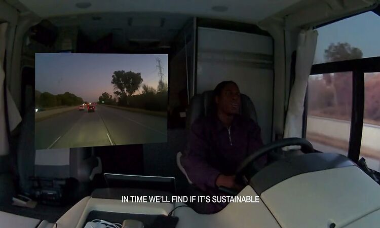 Daniel Caesar - Who Knows (Official Lyric Video)