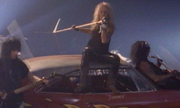 Mötley Crüe - Dr. Feelgood (Official Music Video)