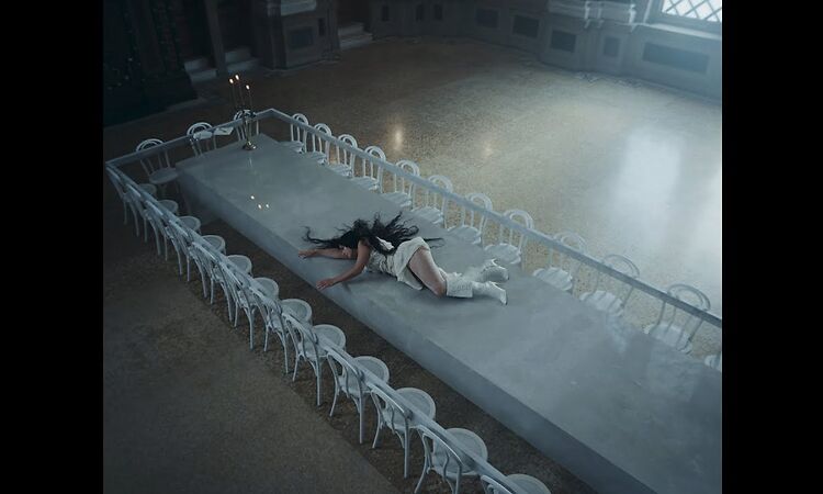 Charli xcx - Chains of Love (Official Video)