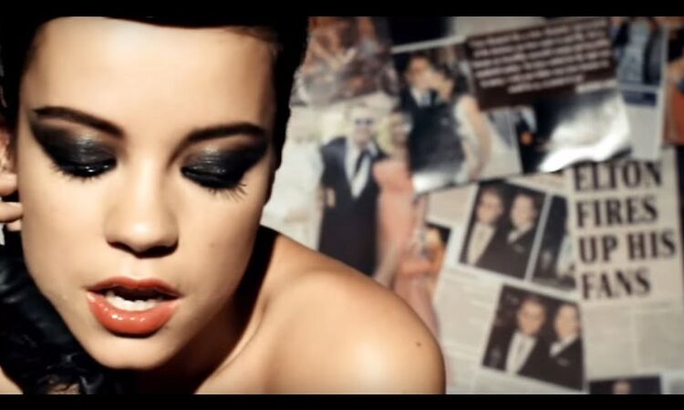 Lily Allen | Who'd Have Known (Official Video)