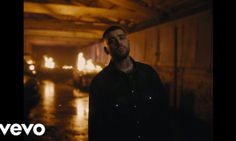  ZAYN - Die For Me (Official Video)