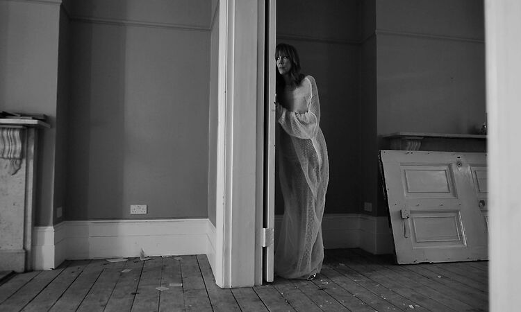  Beth Orton - The Ground Above (Official Visualiser)