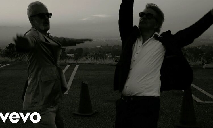 Triggerfinger - Stars (Official Video)