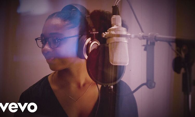 Samara Joy - Can't Get Out Of This Mood (Official Studio Video)