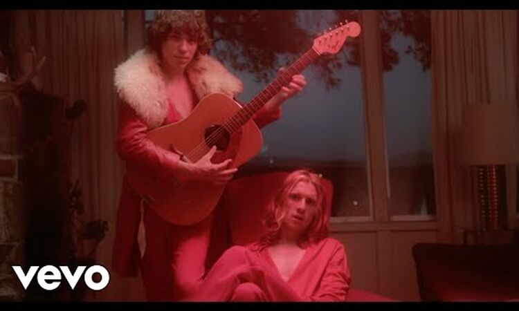Foxygen - Coulda Been My Love (Official)