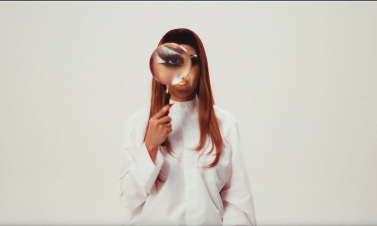 Fatima Al Qadiri - 7ilween
