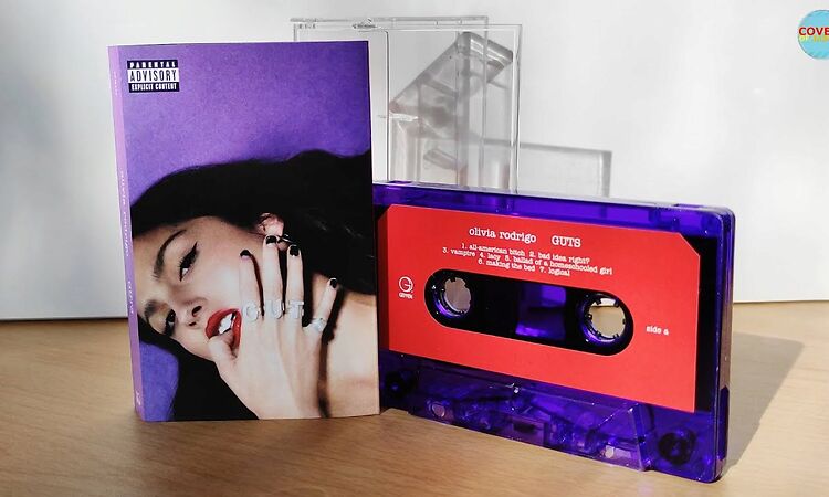 Olivia Rodrigo - Guts / cassette unboxing /