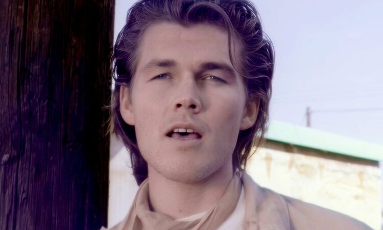 a-ha - Crying in the Rain (Official Video)