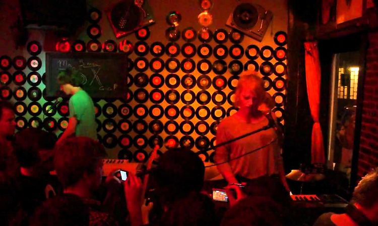 SX - Black Video (Live @ Café Karwietel Ghent 09/05/2011)