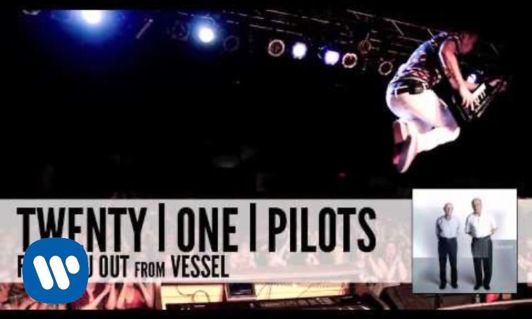 twenty one pilots: Fake You Out (Audio)