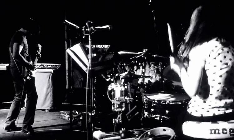The White Stripes - Icky Thump - (From Under Great White Northern Lights)